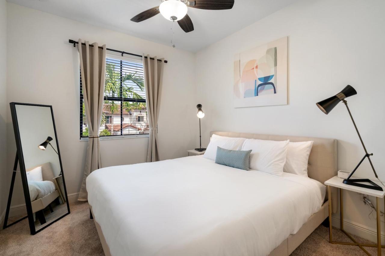 Kasa Hollywood Lauderdale 4*