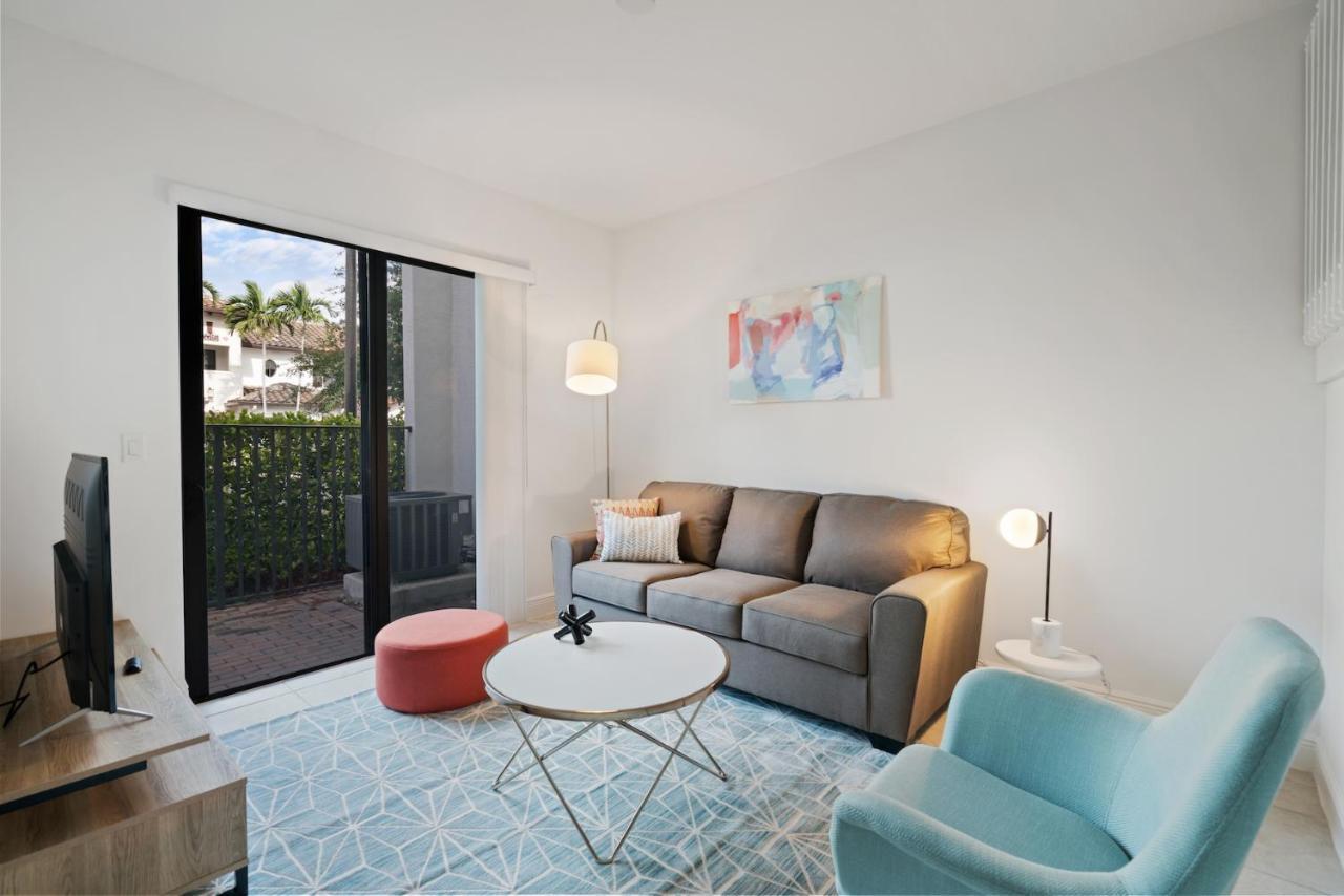 Kasa Hollywood Lauderdale Davie